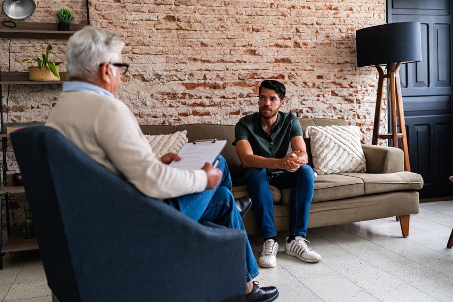 IOP vs PHP: Which Level of Care is Best for Your Mental Health Needs?